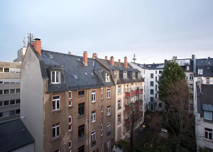 Falk Hotel